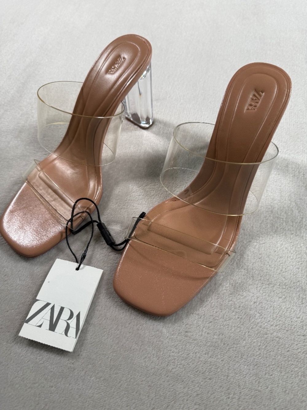 Zara Heels Womens EU 39 US 8 Nude Clear Vinyl Mule Sandals Block Heel NWT